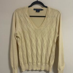 Ralph Lauren Sport Women's Cream V-Neck Sweater